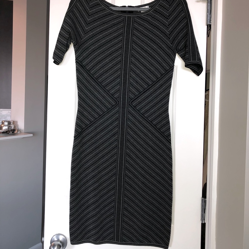 Cache Body-con Gray Dress